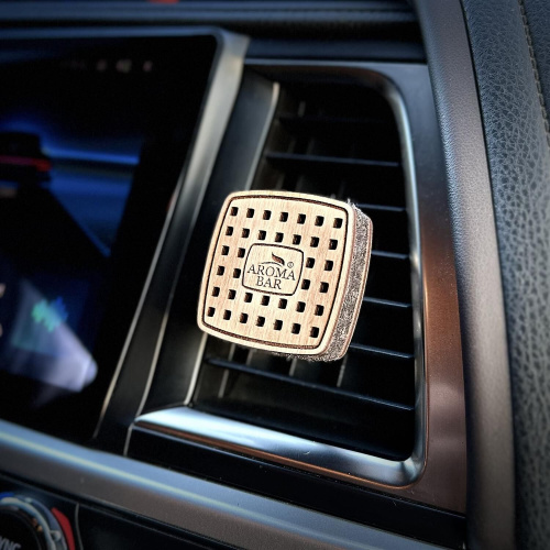 картинка ароматизатор aroma bar дефлектор на магните "aromaквадрат" коричнево-белый 49331 aroma bar дефлектор на магните "aromaквадрат" коричнево-белый 49331 от магазина Tovar-RF.ru