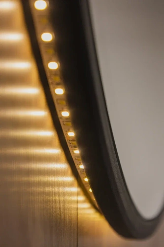 картинка Зеркало SHINE 80х80 см, метал. рама, черный, беск. сенсор,  LED-подсветка, диммер от магазина Tovar-RF.ru фото 2